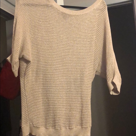 Express Top - Picture 2 of 4